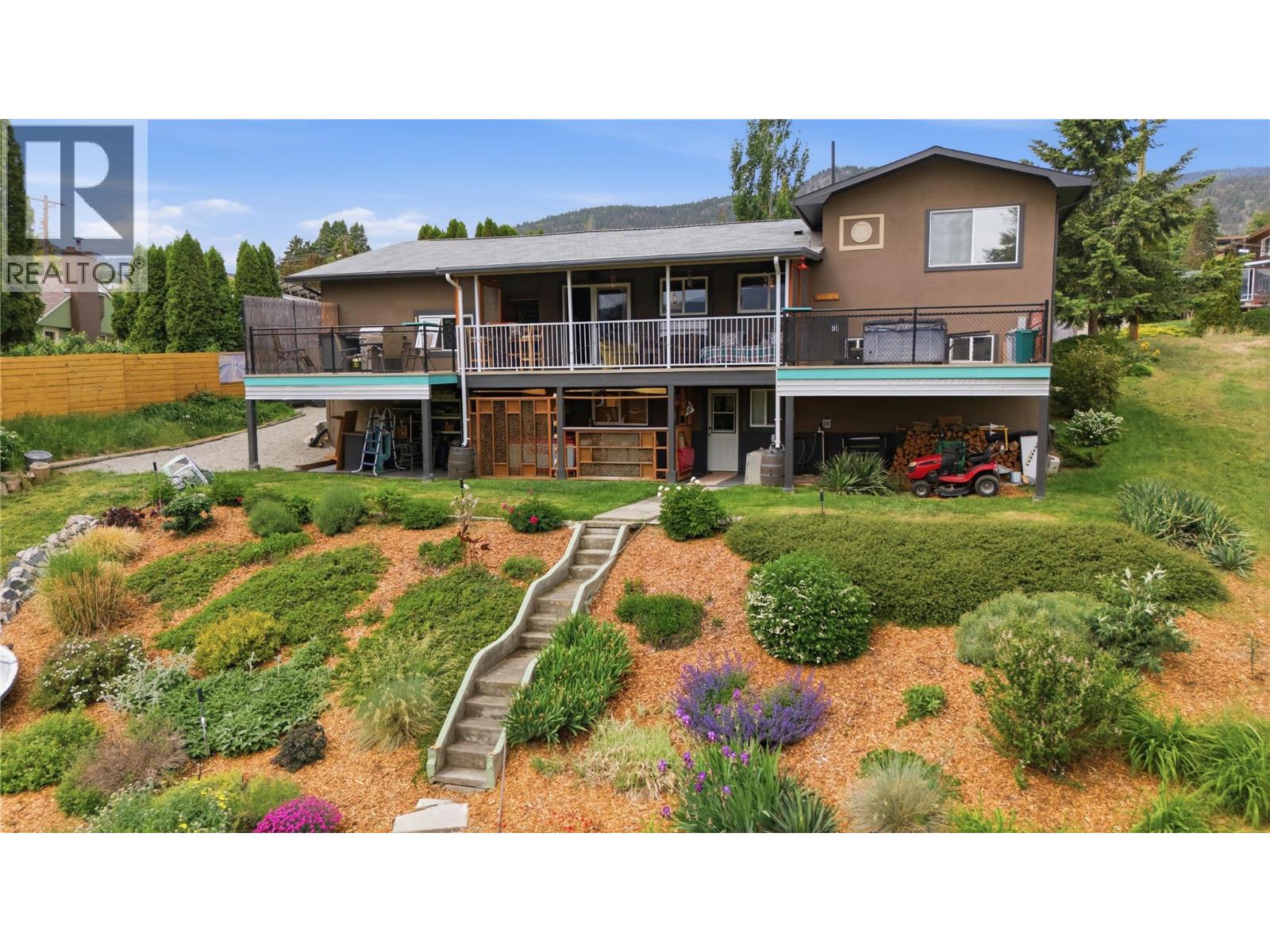 1019 Veteran Drive - 41