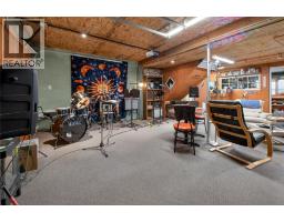 1019 Veteran Drive, Penticton, BC V2A7K8 Photo 29