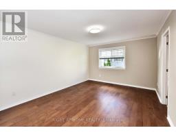 118 Braddock Private, Ottawa, ON K2J0E6 Photo 19
