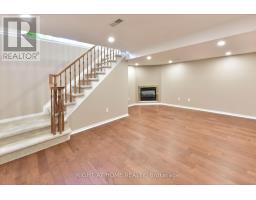 118 Braddock Private, Ottawa, ON K2J0E6 Photo 32