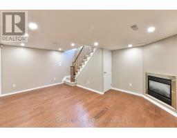 118 Braddock Private, Ottawa, ON K2J0E6 Photo 33