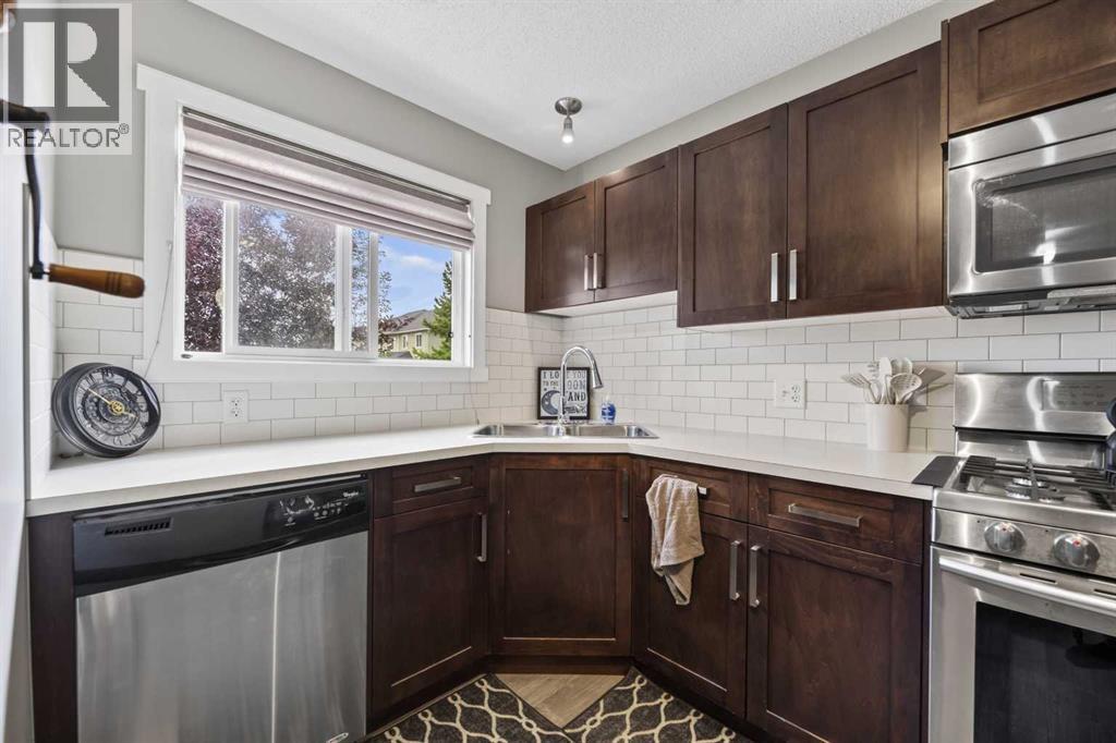 1401 Clover Link - 10