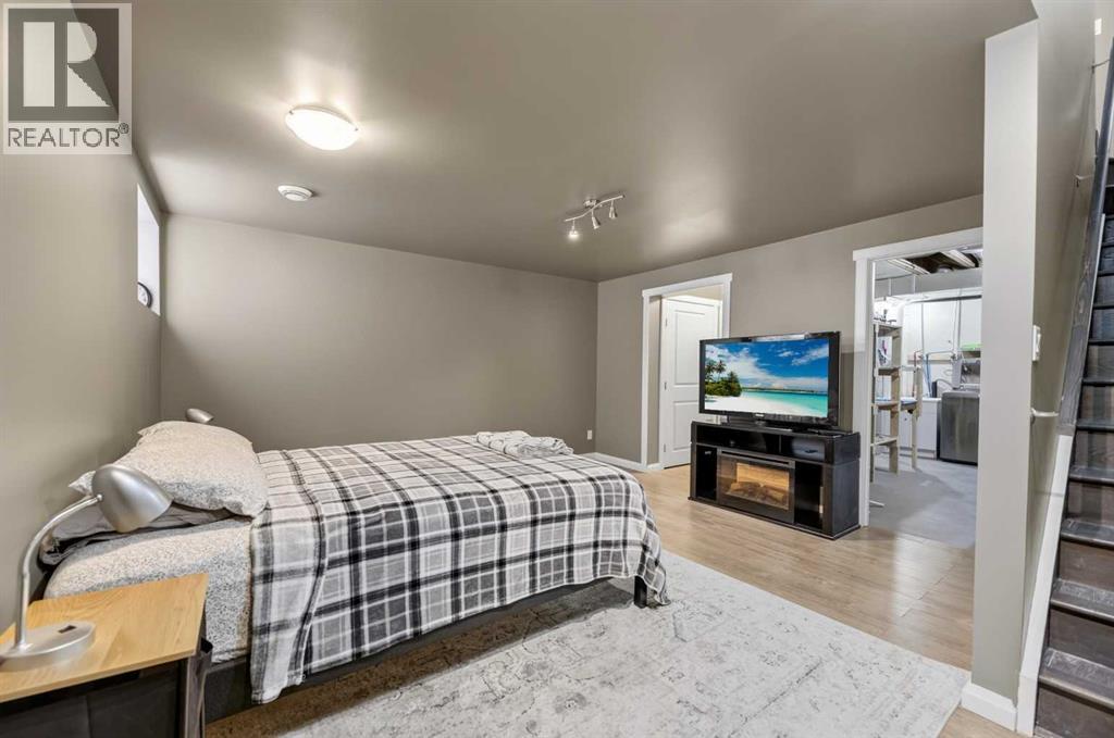 1401 Clover Link - Image 22