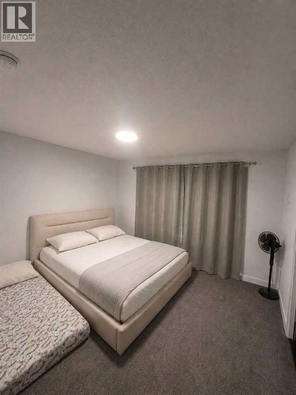 56 Rowmont Common NW - 13