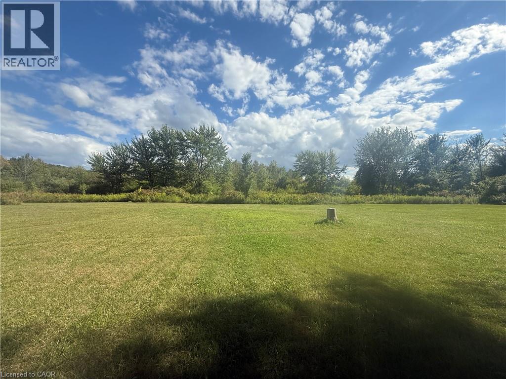 365 ADELINE Drive - 26