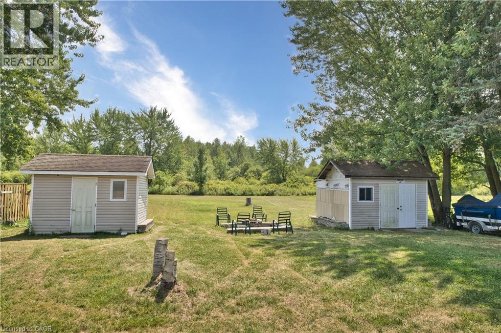 365 ADELINE Drive - Image 25