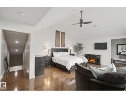 7912 Rowland Rd Nw, Edmonton, AB T6A3W1 Photo 32