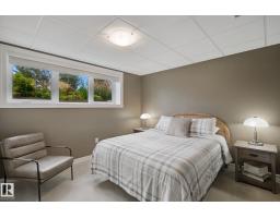 7912 Rowland Rd Nw, Edmonton, AB T6A3W1 Photo 56