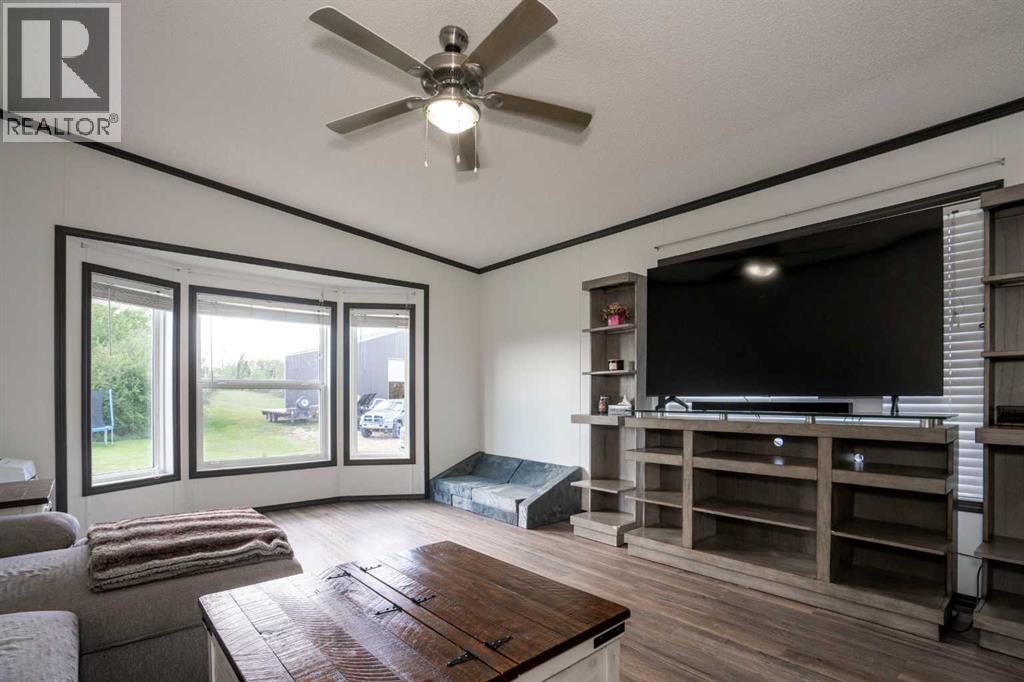 222069A Township 840 - Image 4