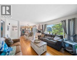 4pc Bathroom - 2101 Gillis Crescent, Merritt, BC V1K1H9 Photo 12