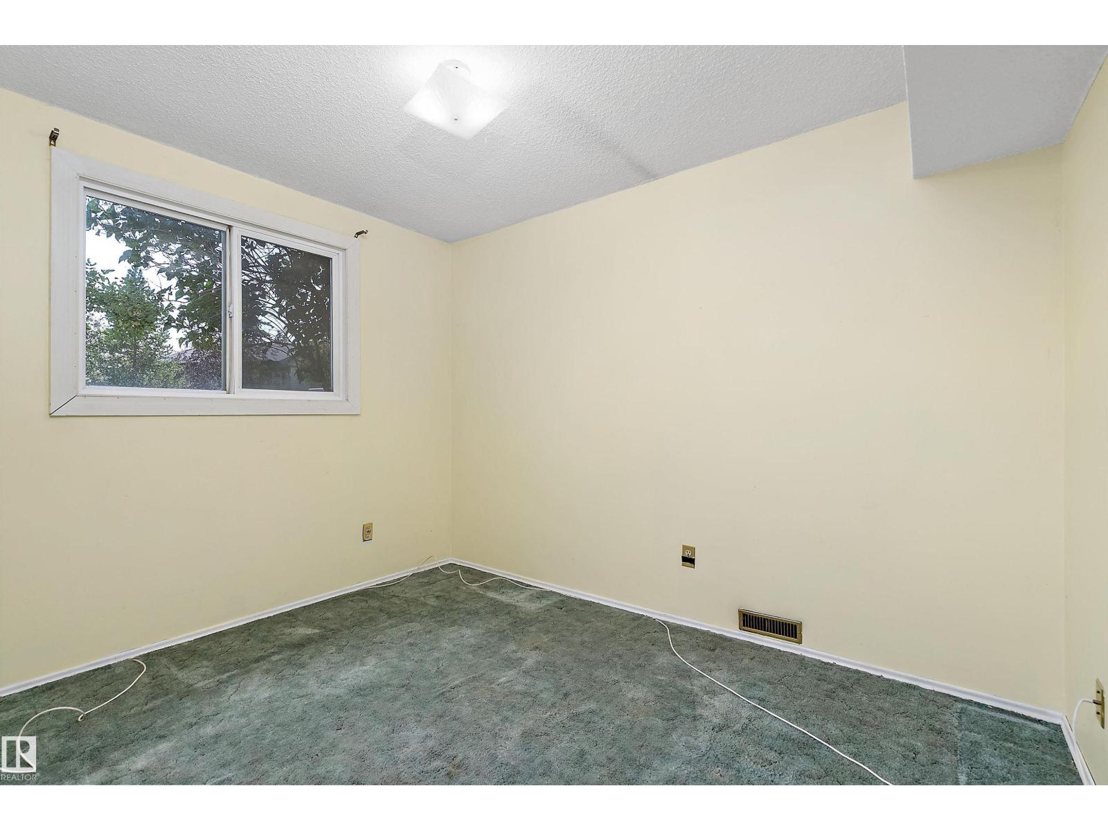 33 NORTHWOODS VG NW - Image 18