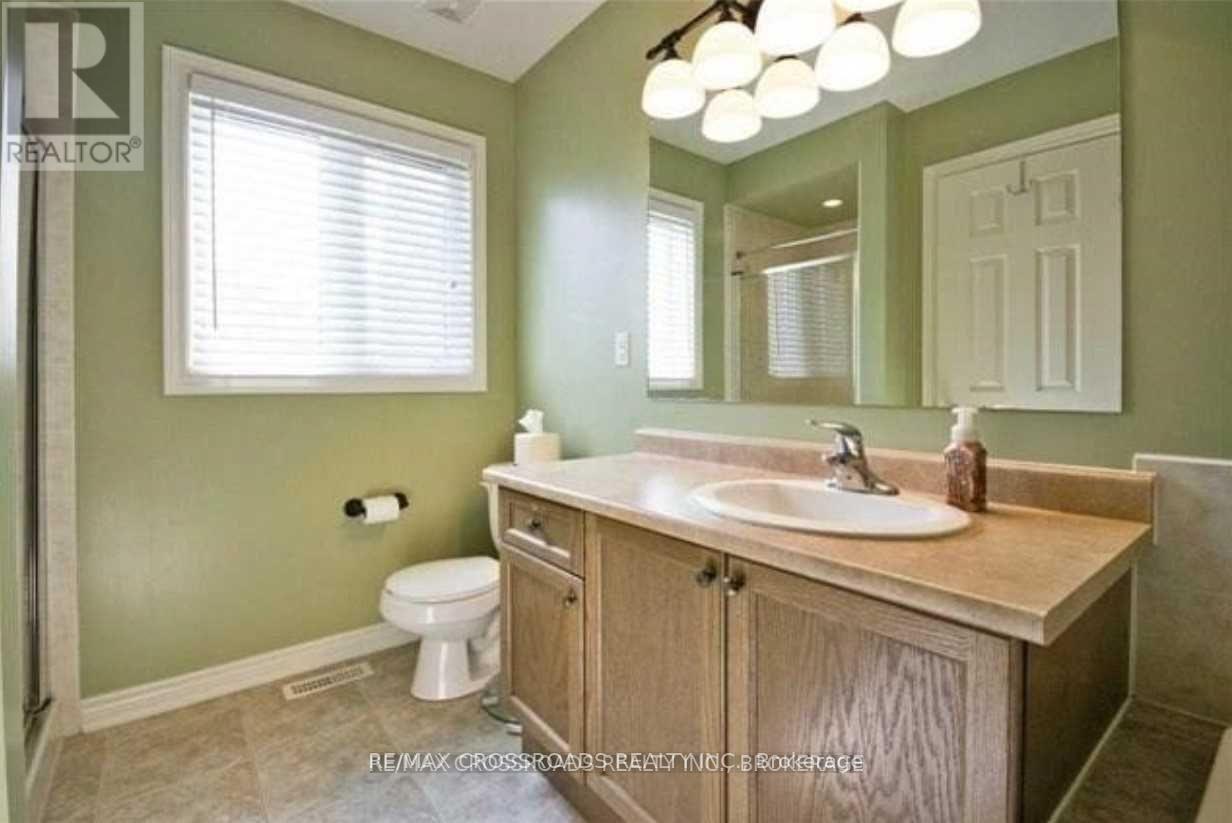 95 THATCHER CRESCENT - Image 7