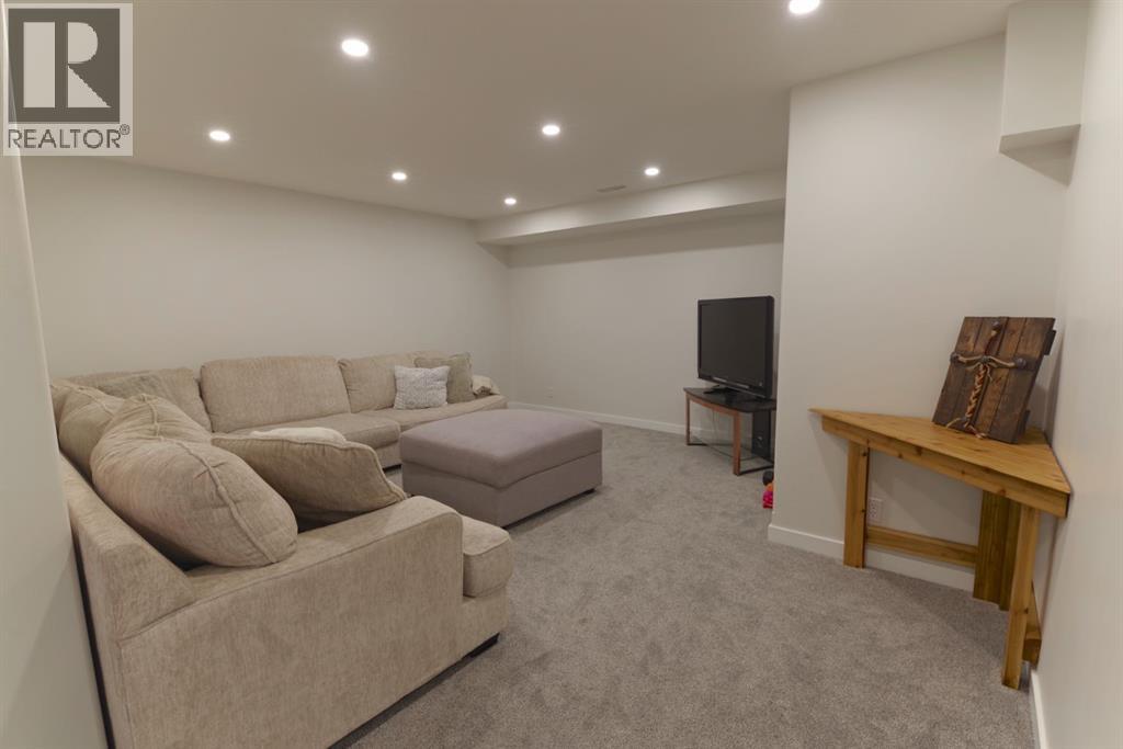 4645 Majestic Place - 20