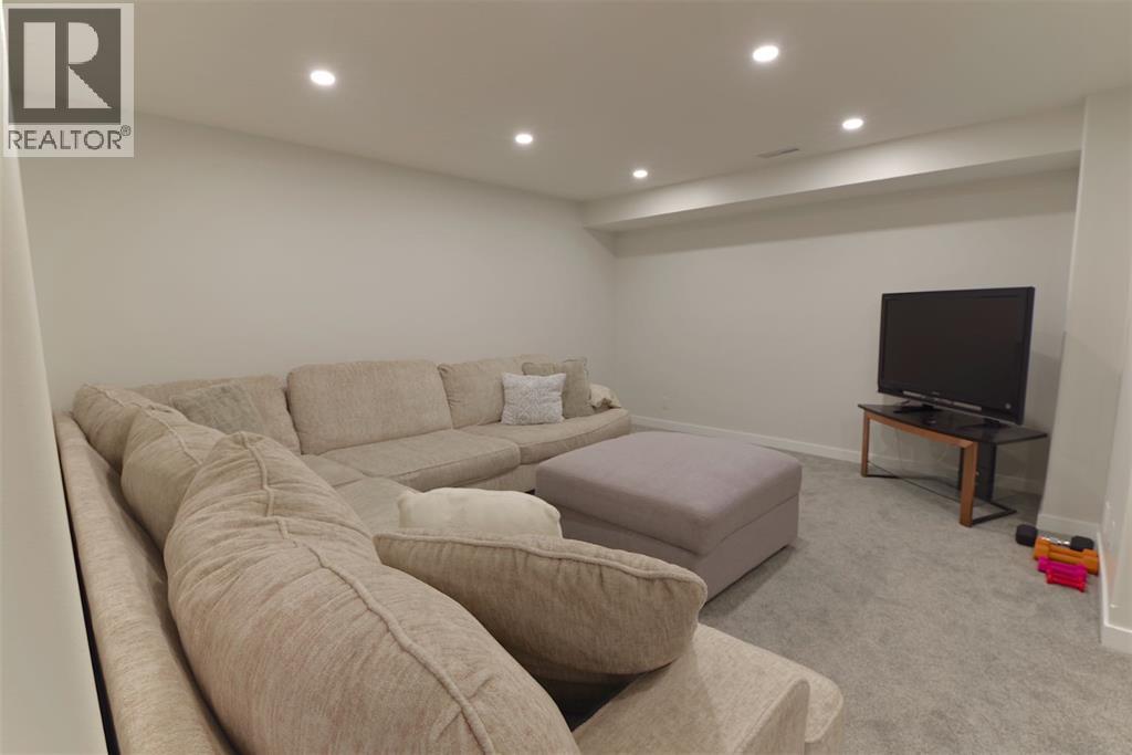 4645 Majestic Place - 21