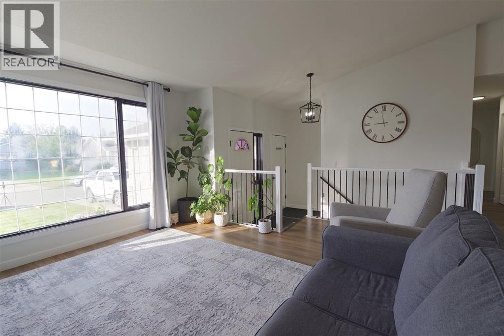 4645 Majestic Place - 5