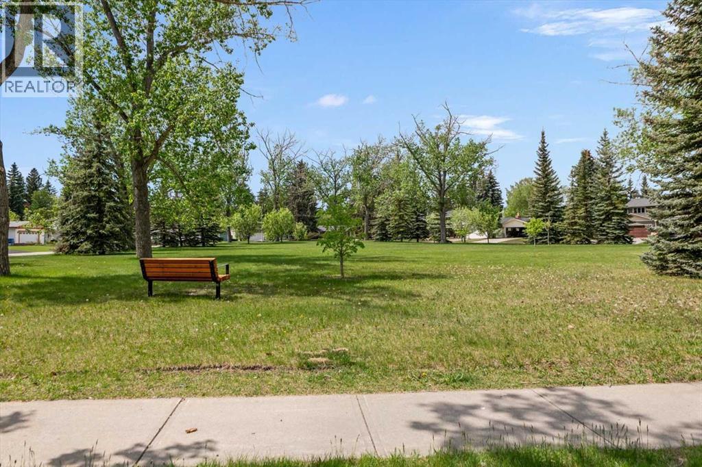 784 Acadia Drive SE - 41