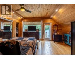 4453 Passmore Upper Road, Passmore, BC V0G2J0 Photo 24