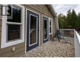 4453 Passmore Upper Road, Passmore, BC V0G2J0 Photo 31