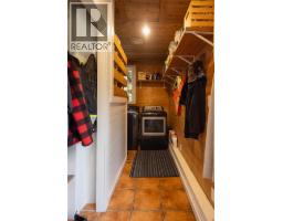 4453 Passmore Upper Road, Passmore, BC V0G2J0 Photo 17