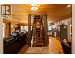 4453 Passmore Upper Road, Passmore, BC V0G2J0 Photo 19