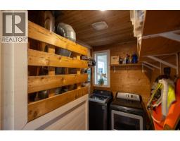 4453 Passmore Upper Road, Passmore, BC V0G2J0 Photo 18