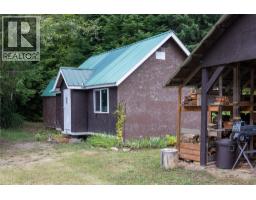 4453 Passmore Upper Road, Passmore, BC V0G2J0 Photo 56