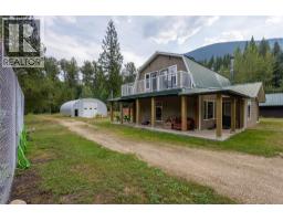 4453 Passmore Upper Road, Passmore, BC V0G2J0 Photo 44