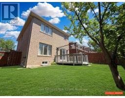 62 Macedonia Court, Newmarket, ON L3X2W8 Photo 31