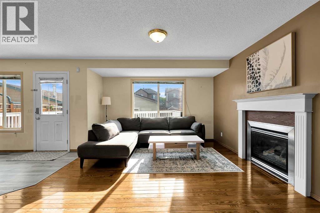 182 Citadel Bluff Close NW