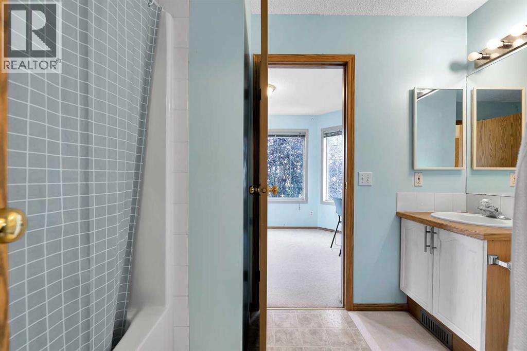 182 Citadel Bluff Close NW - Image 20
