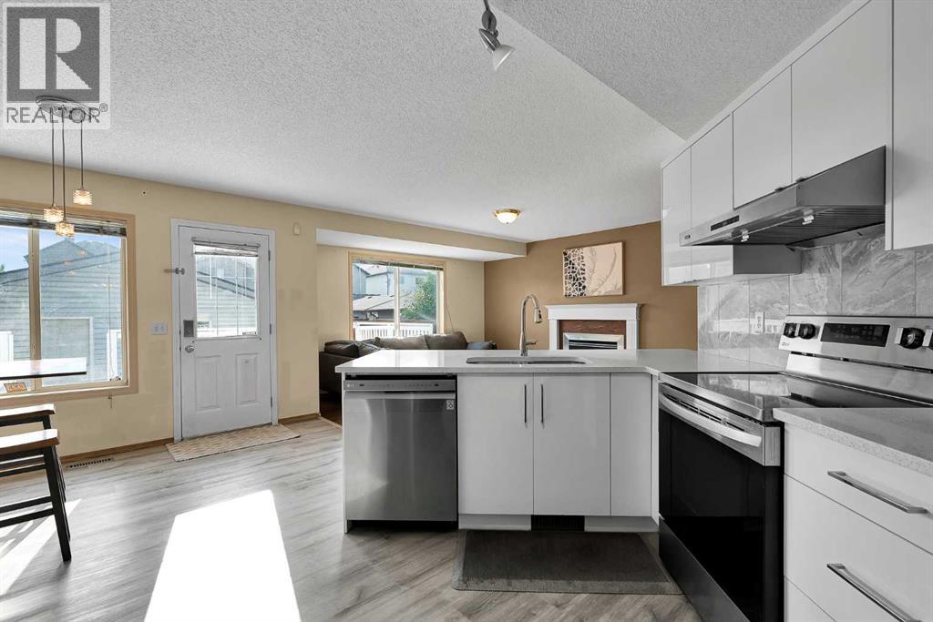 182 Citadel Bluff Close NW - Image 8