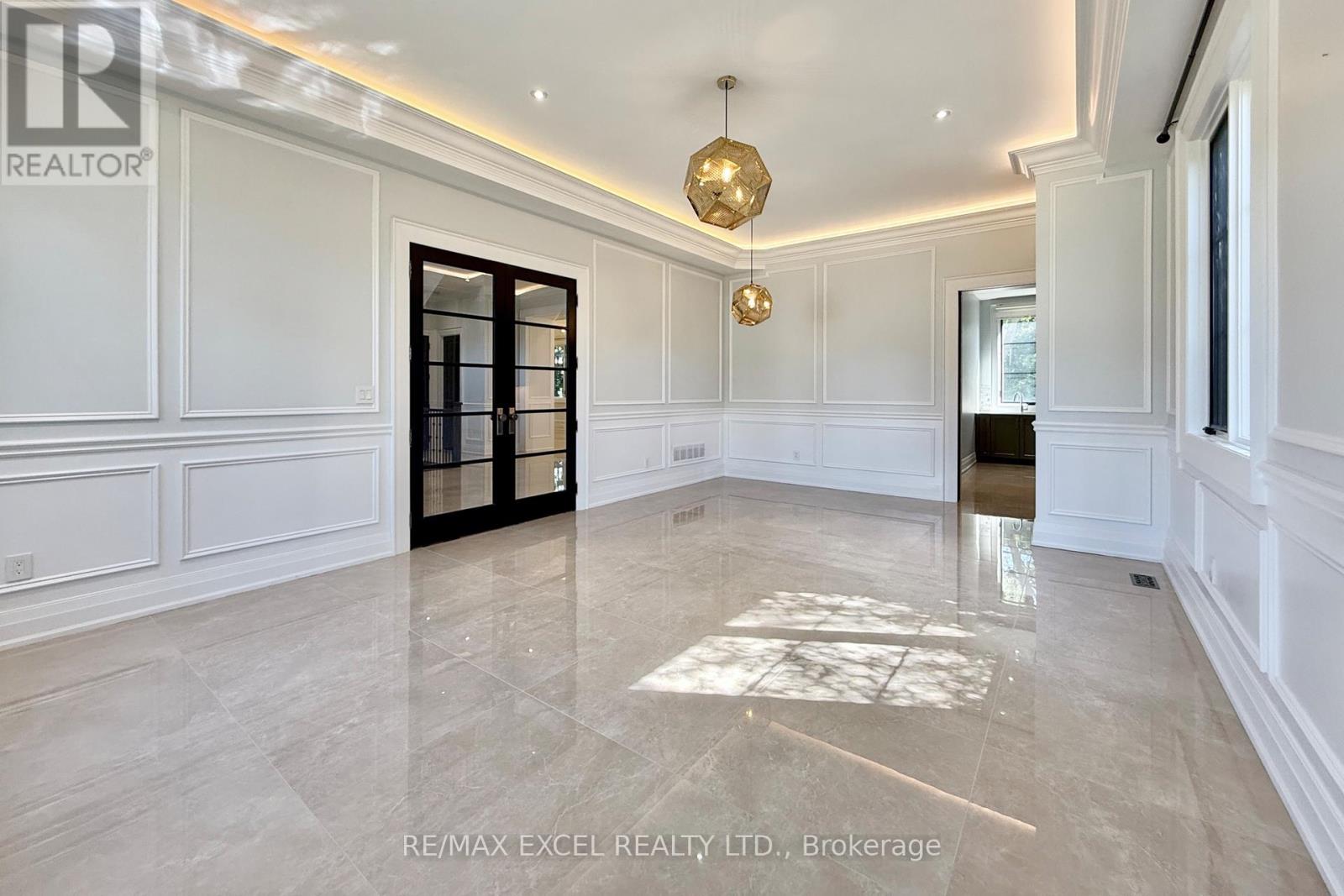 19 BLYTH STREET - Image 8