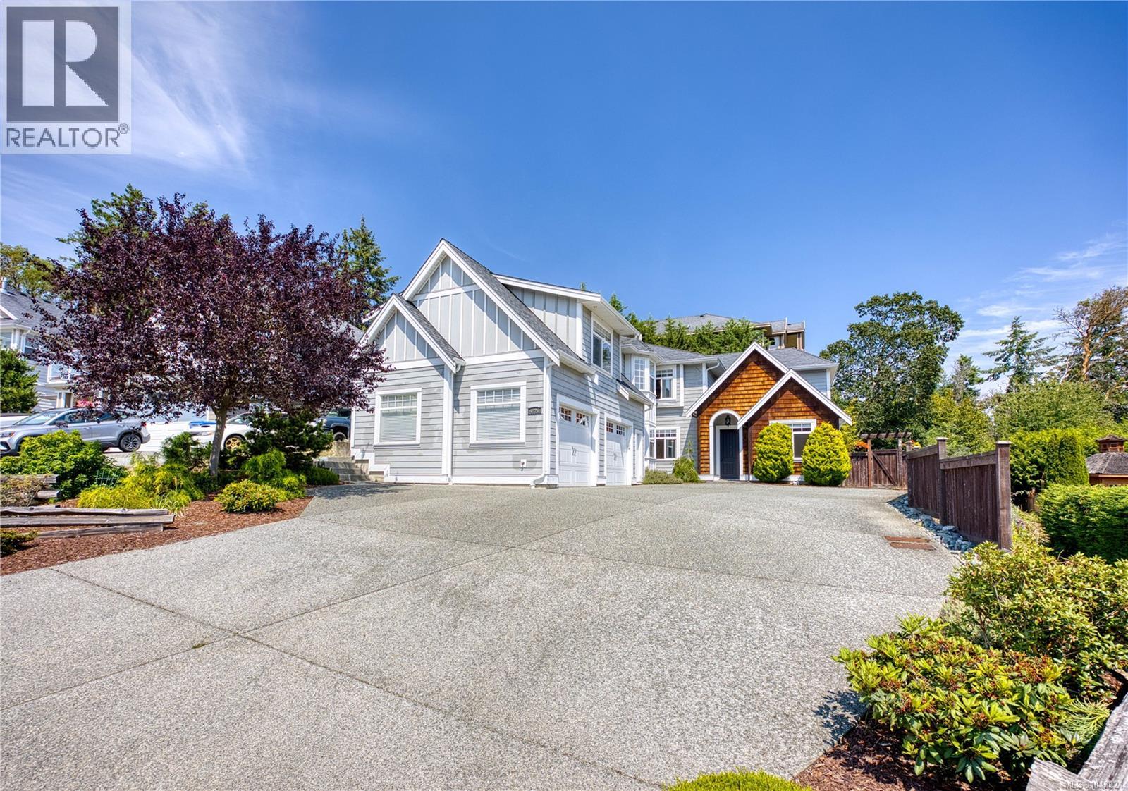 Property for sale at 4826 Vista View Cres