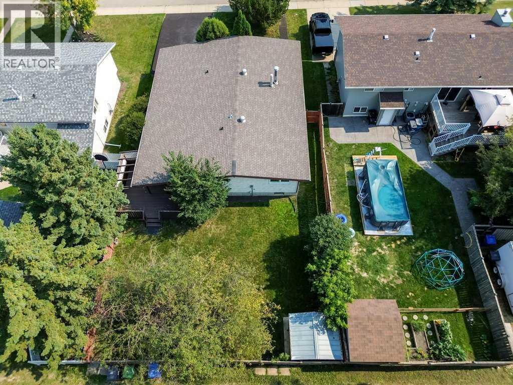 18 Odell Green - 35