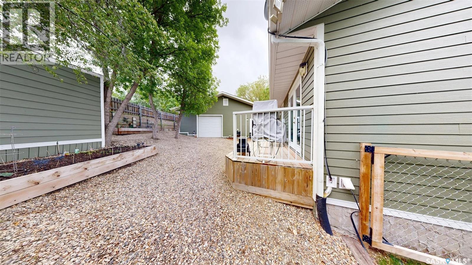 728 Elm Street, Resort Village of Pasqua Lake, Sk. - Image 32