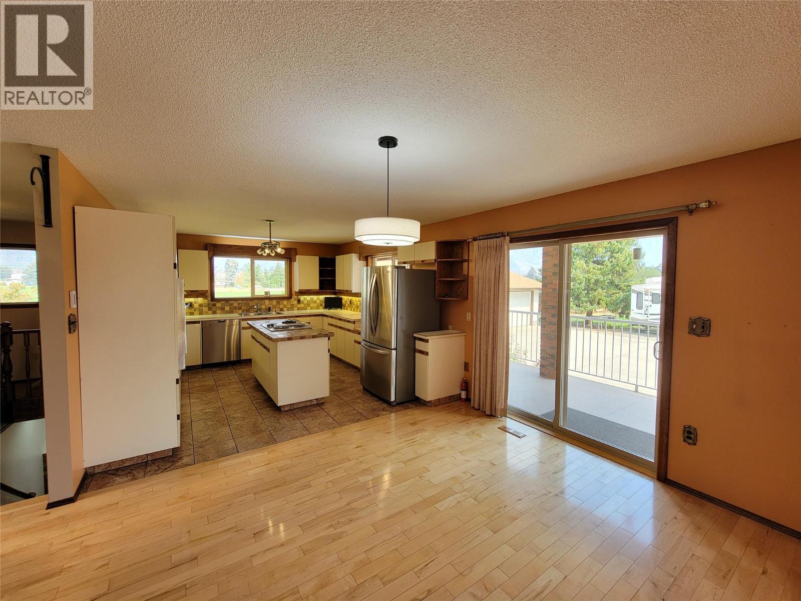 230 12th Avenue - 13