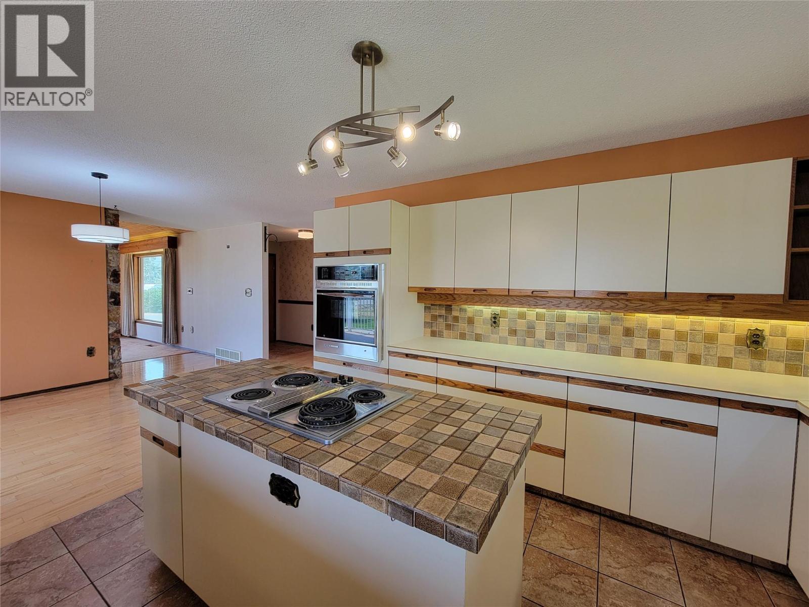 230 12th Avenue - Image 17