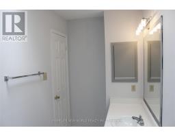 328 Port Royal Trail, Toronto, ON M1V2L7 Photo 21