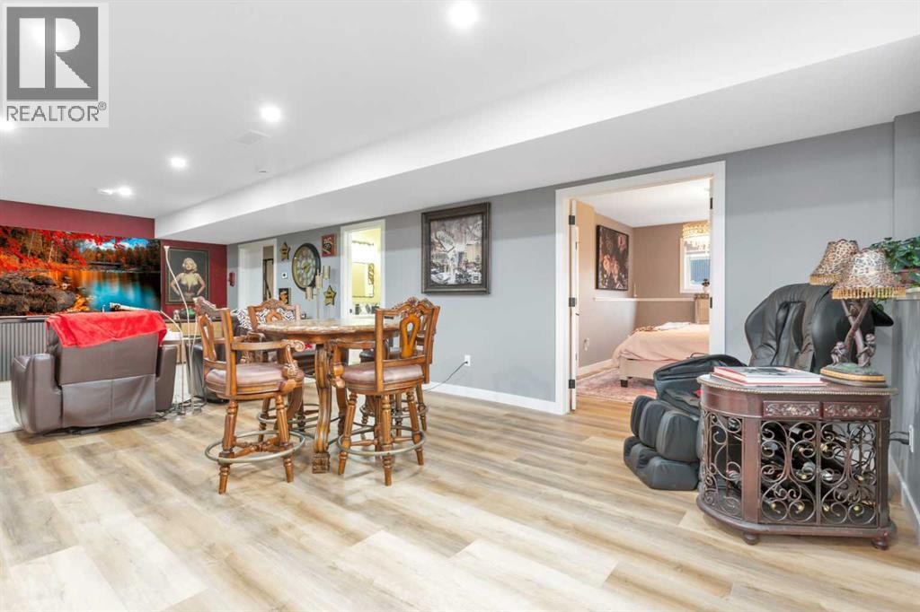 729 5 Street SW - Image 29