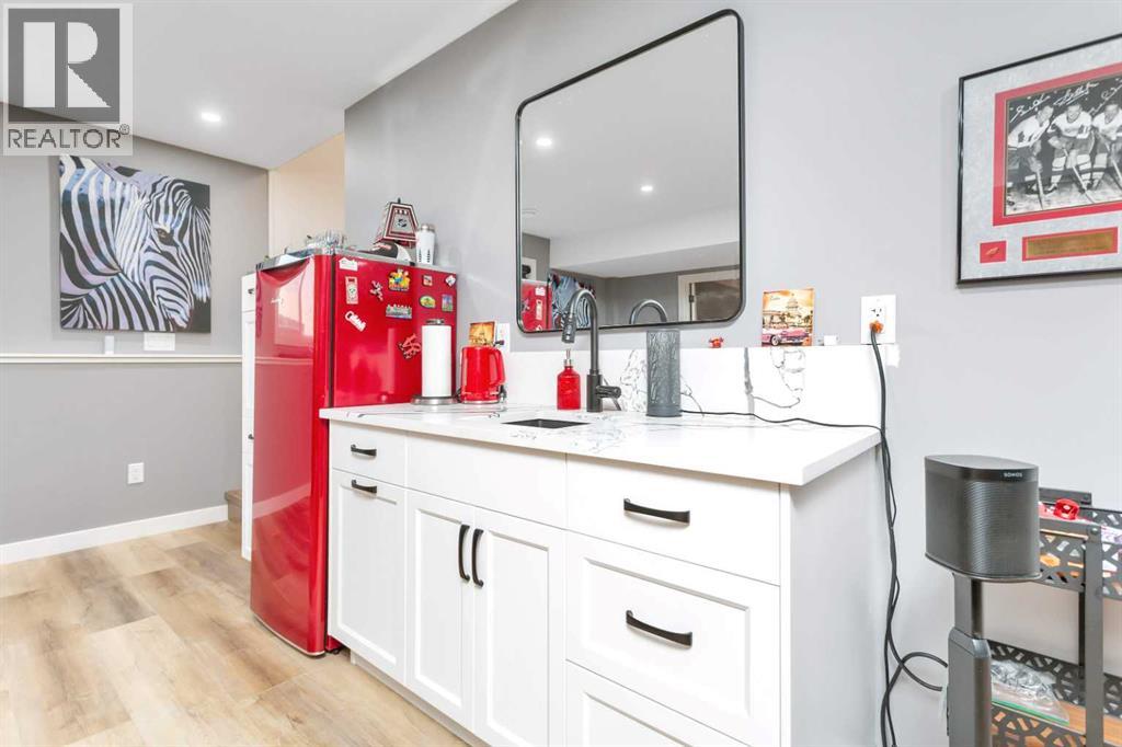 729 5 Street SW - Image 31