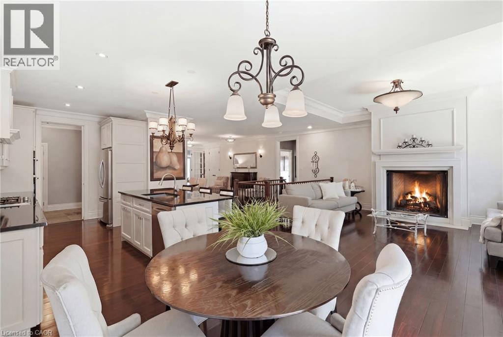 586 MAPLE Avenue - Image 4