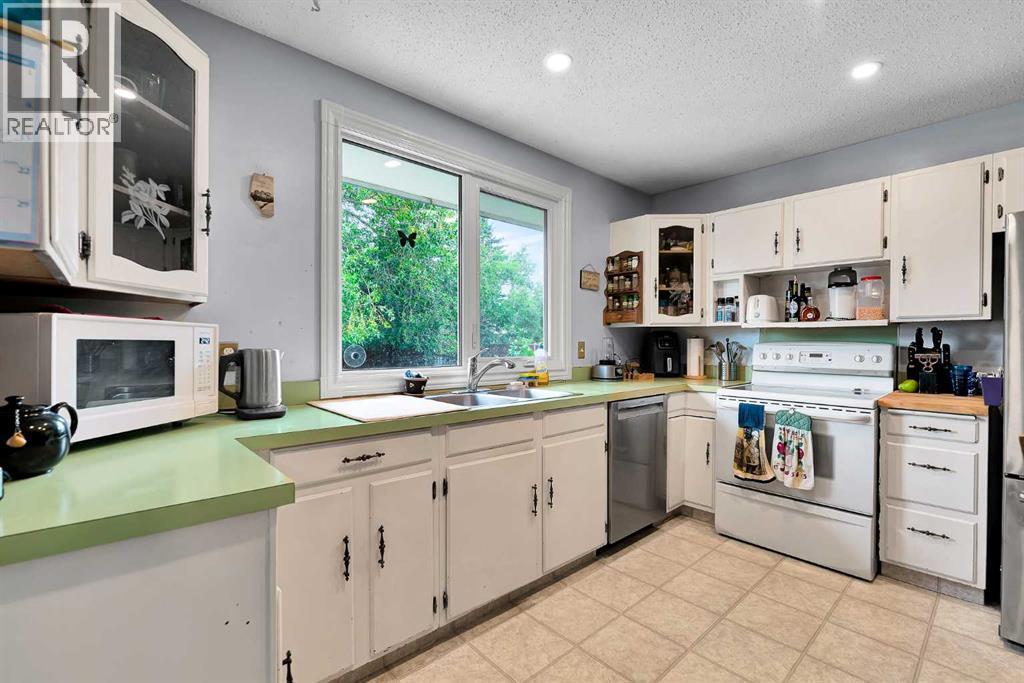 6547 Dalrymple Way NW - 44
