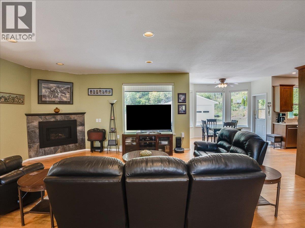 900 China Creek Road - Image 7