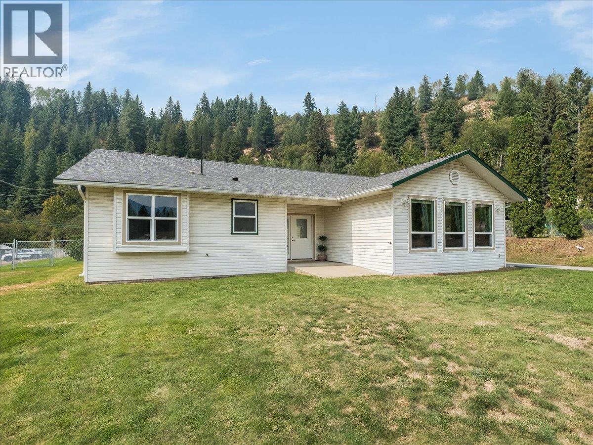 900 China Creek Road - 1