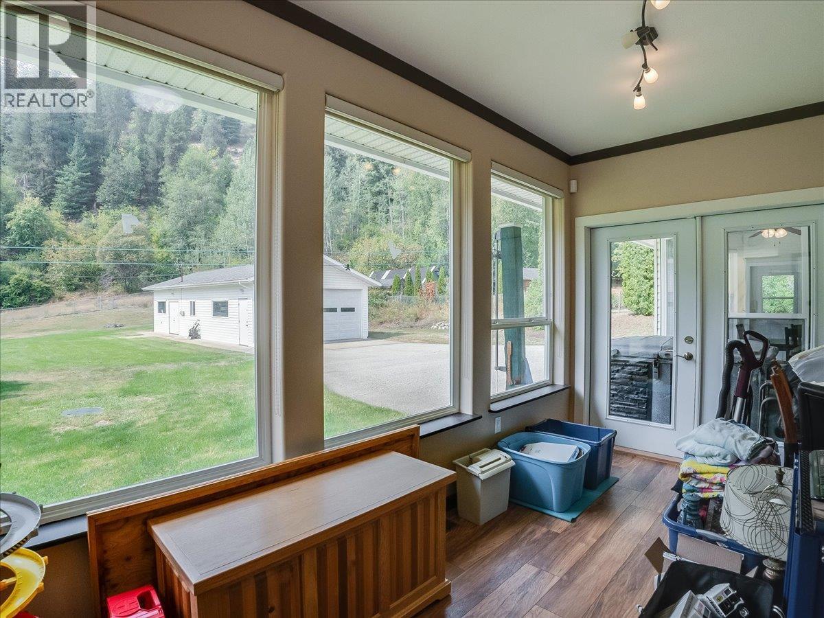 900 China Creek Road - Image 30