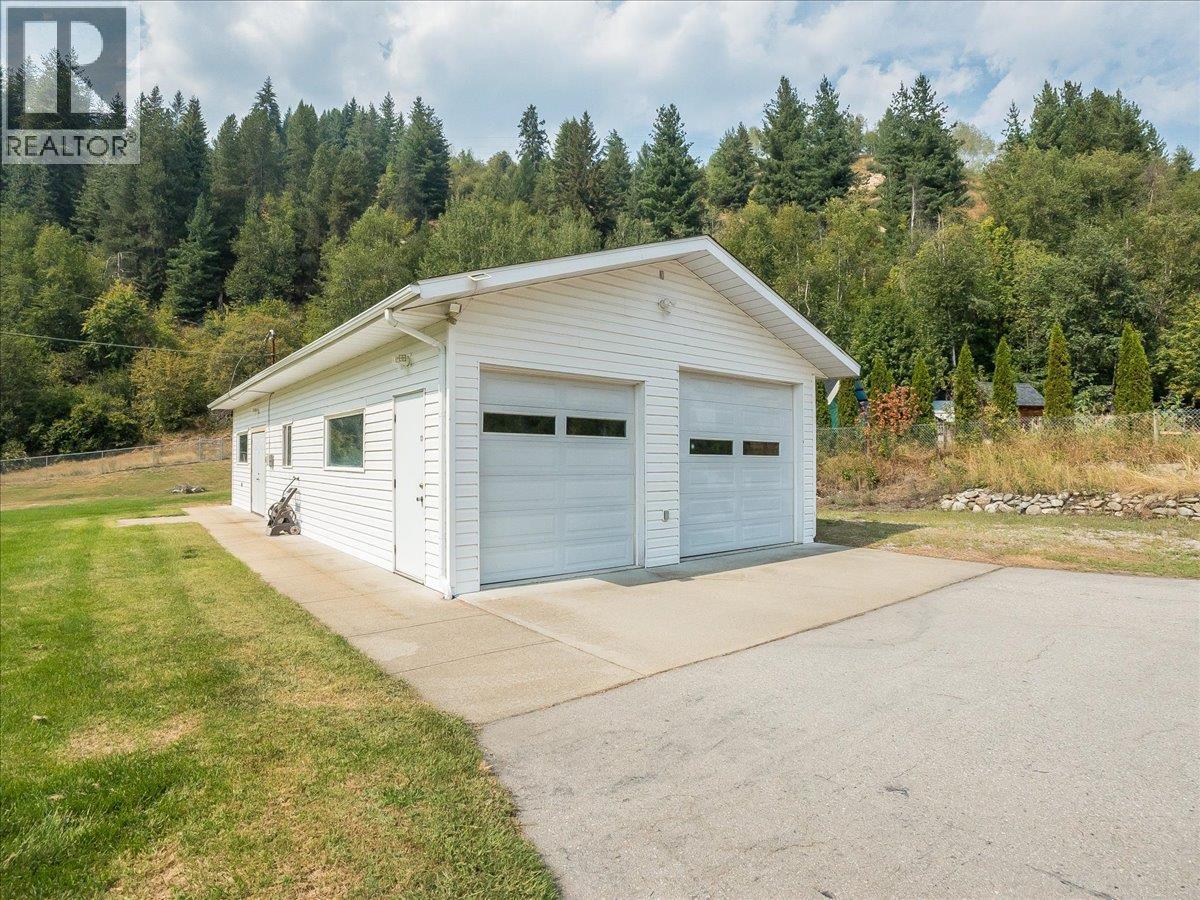 900 China Creek Road - Image 32