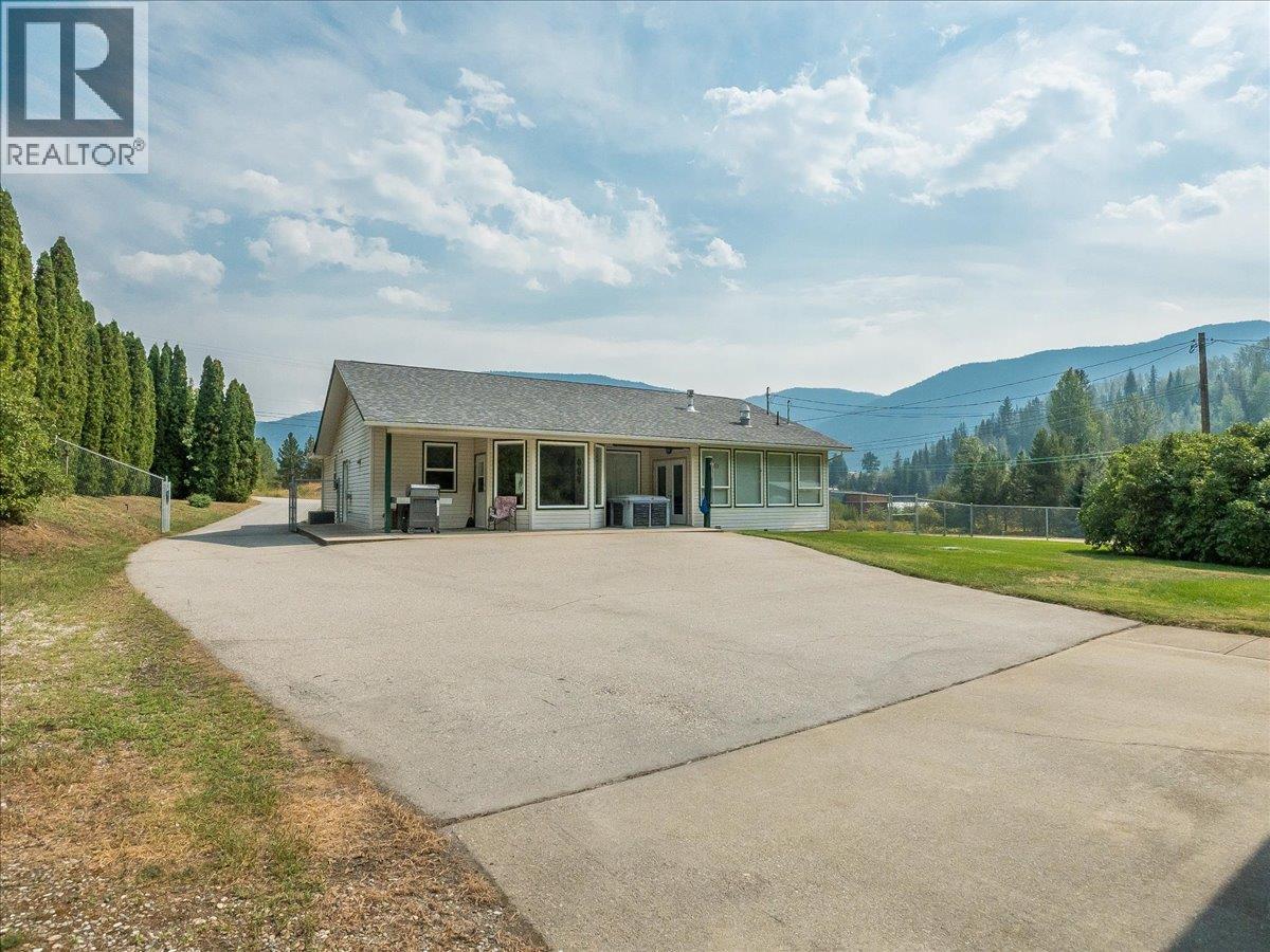 900 China Creek Road - Image 50