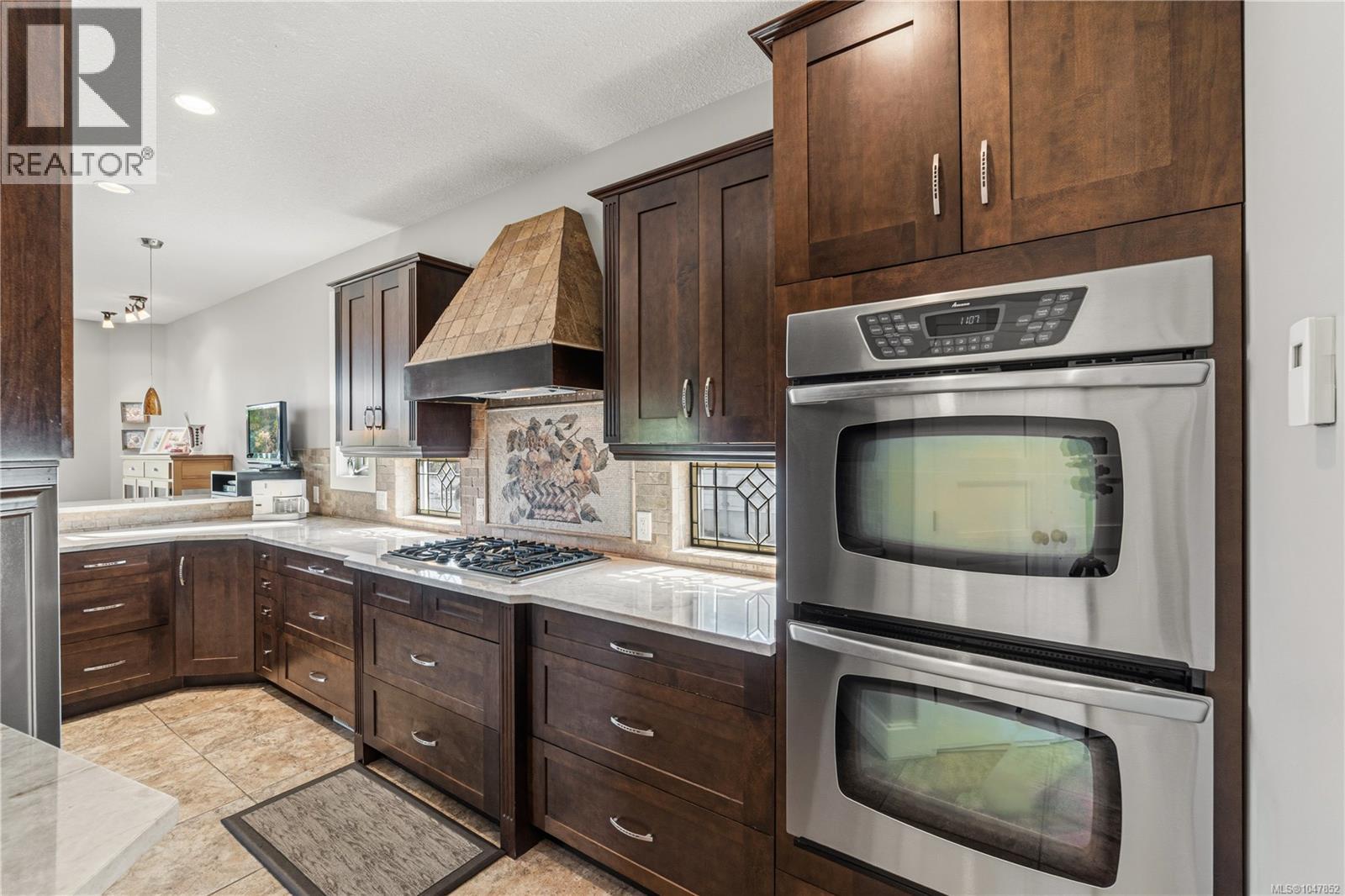 1618 Admiral Tryon Blvd - Image 8
