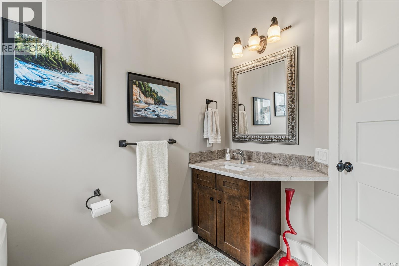 1618 Admiral Tryon Blvd - Image 28