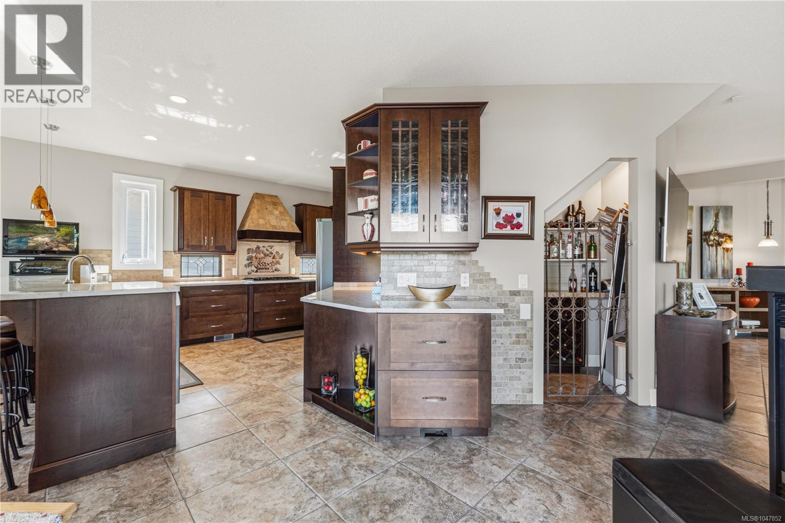 1618 Admiral Tryon Blvd - Image 4
